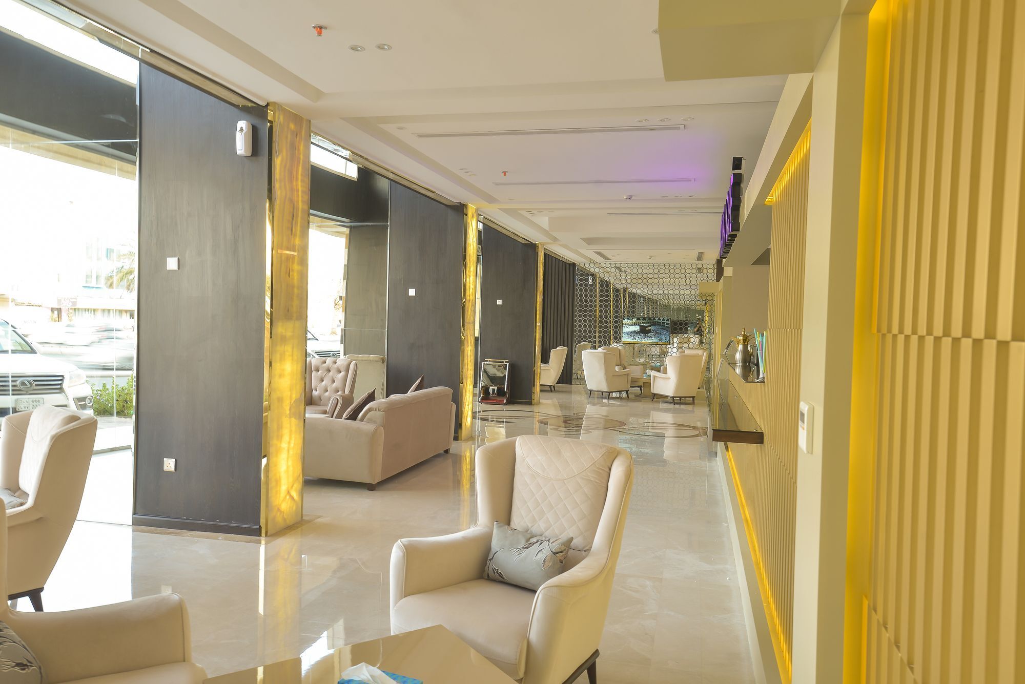 Rose White Hotel Jeddah Exterior photo